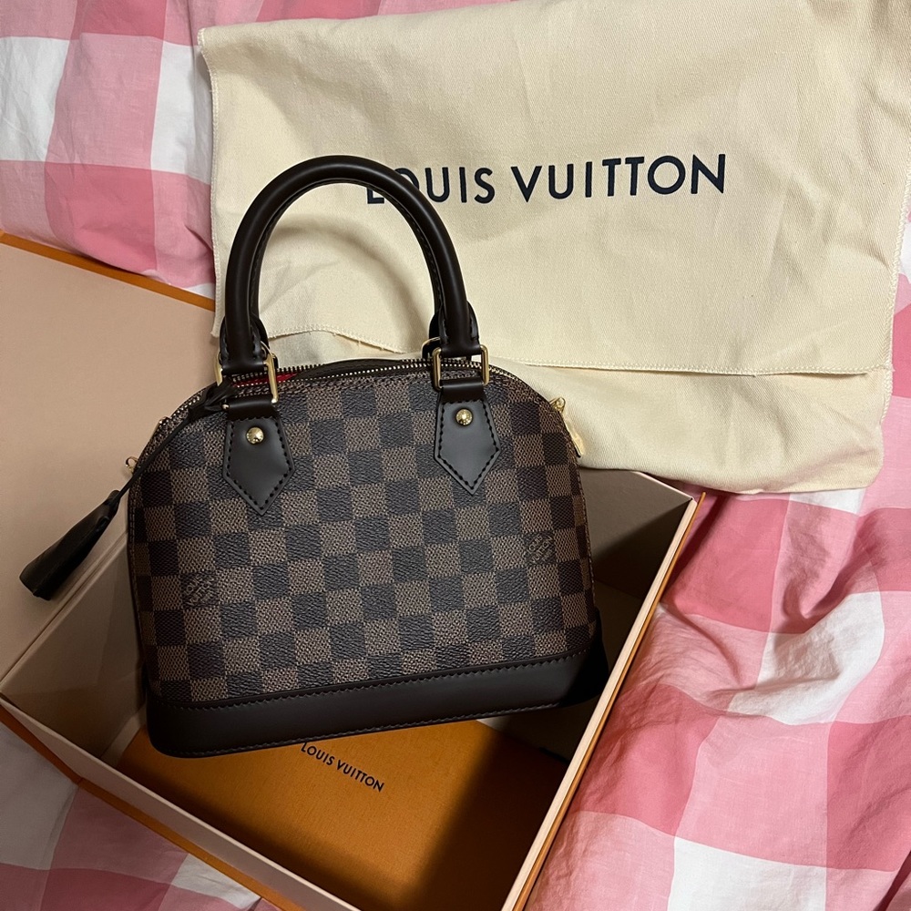 Louis Vuitton Alma BB